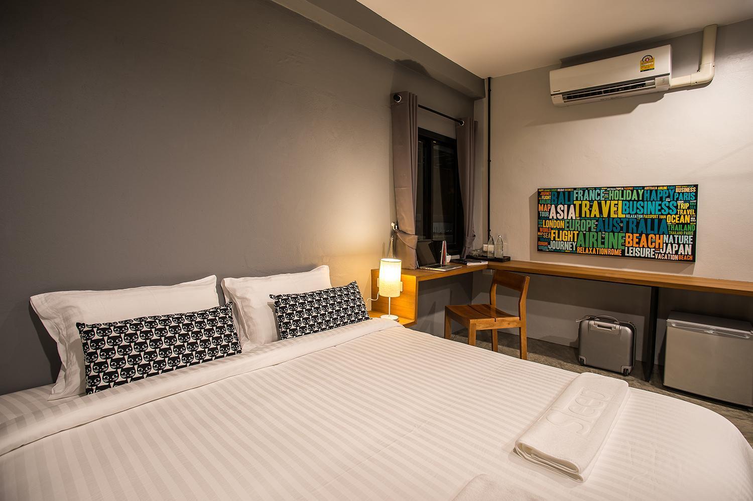 Hotel Sleep Station Surat Thani Esterno foto