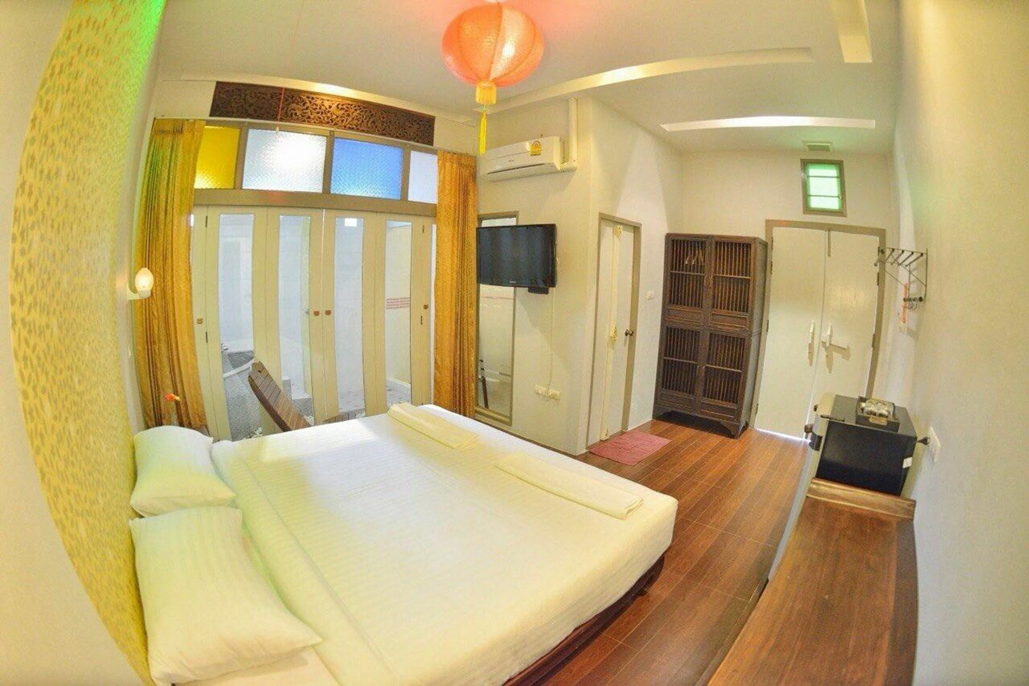 Hotel Sleep Station Surat Thani Esterno foto